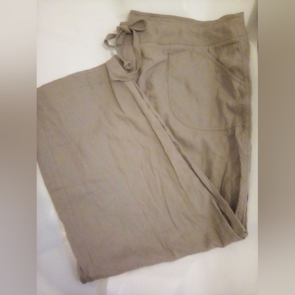 AGB Woman Wide Leg Pants - Tan Size 24W Linen Blend Summer Vacation Casual